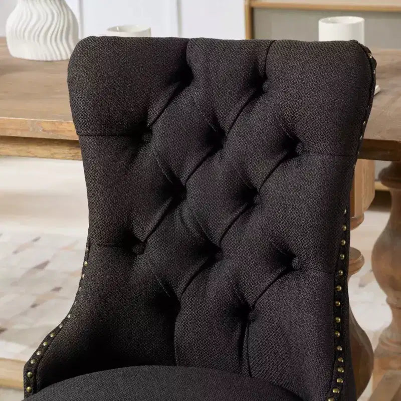 Lot de 2 chaises de salle à manger modernes en lin, chaises confortables en tissu touffetées haut de gamme, chaises d'appoint de cuisine avec pieds en bois massif et garniture cloutée
