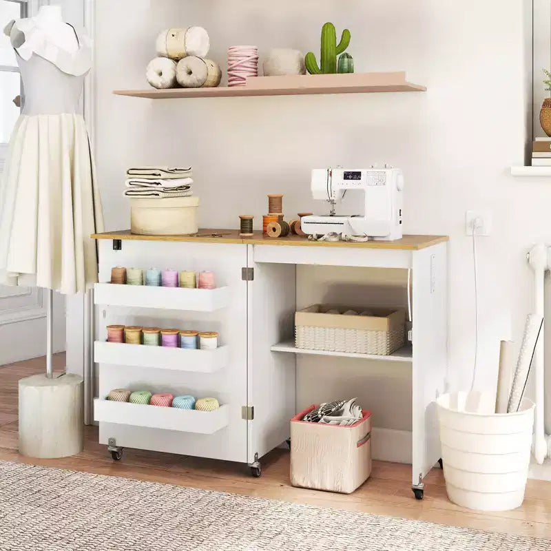 Table pliante pour machine à coudre, roulettes verrouillables, support avec 3 bacs de rangement et prises de courant, blanc/naturel/marron/blanc+naturel