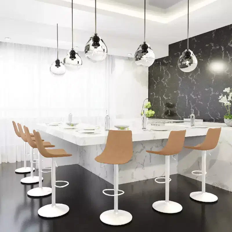 Tabourets de bar Tilbury avec base en fer blanc, hauteur réglable, assise en cuir, fonction pivotante et repose-pieds, lot de 2