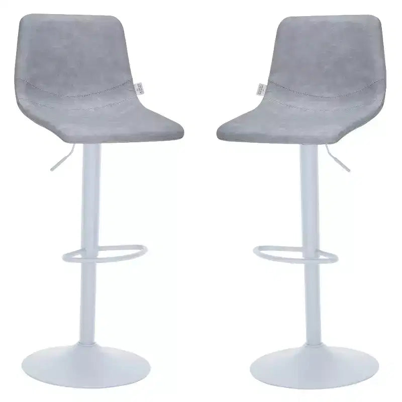 Tabourets de bar Tilbury avec base en fer blanc, hauteur réglable, assise en cuir, fonction pivotante et repose-pieds, lot de 2