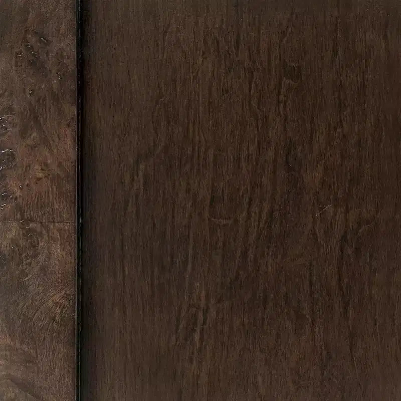 Bahut en Noyer Foncé Élégant avec Trois Portes et Quatre Compartiments - Idéal pour l'Organisation et la Décoration de la Maison