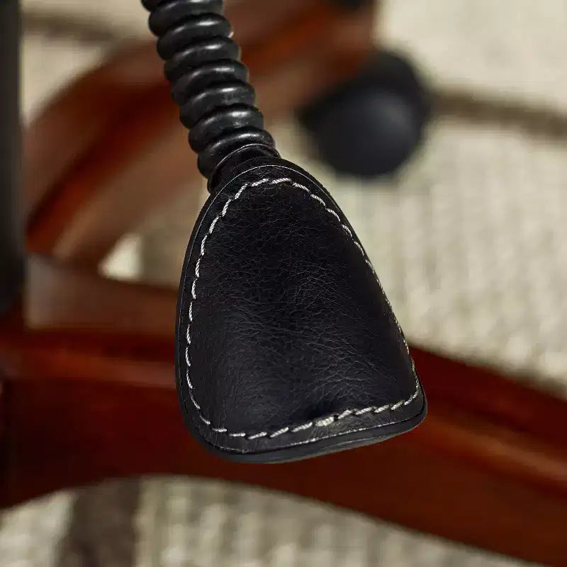Fauteuil de bureau de direction en cuir reconstitué noir, mousse haute densité, accoudoirs fixes, cadre en bois