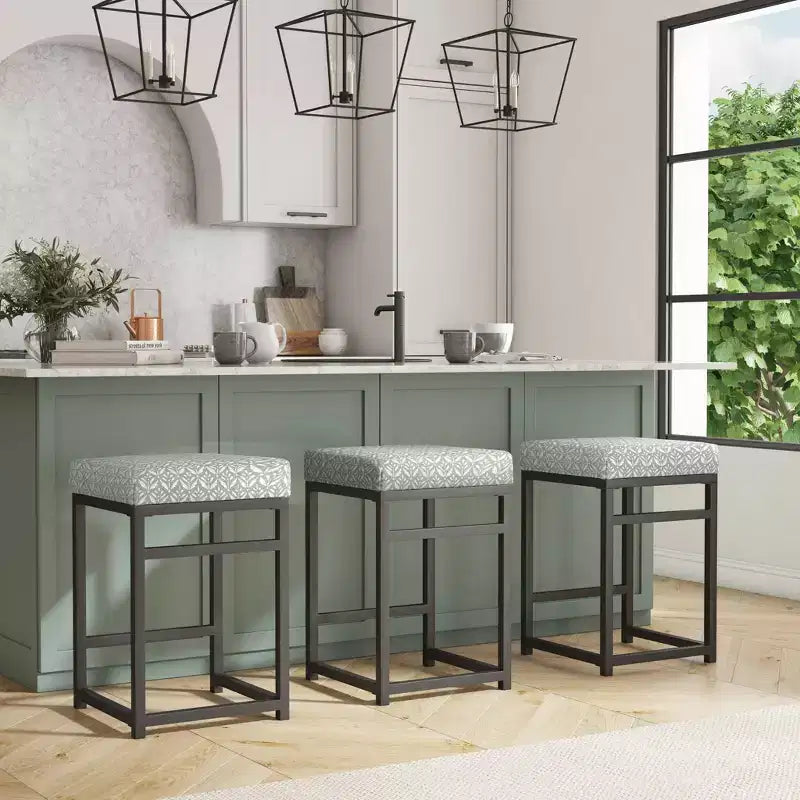 Tabouret de bar en métal à dossier ouvert, hauteur comptoir